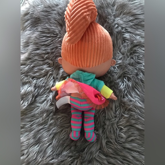 Lol Surprise Neon QT plush - Picture 4 of 6